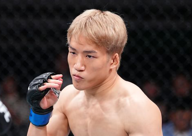 朝倉海、親指が「めっちゃ腫れてる」KO勝利も骨折の可能性