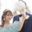 ”元筋肉アイドル”才木玲佳が結婚！ドレス姿で彼を持ち上げ「相変わらず凄いパワーだ」ファン驚き